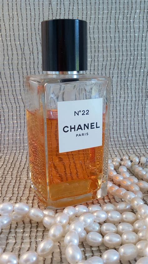 Les Exclusifs de Chanel No 22 Chanel for women